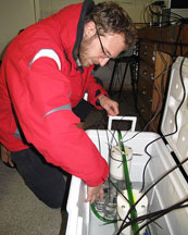 Sebastian setting up the chambers to measure coral metabolism