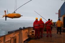 ALR better known as Boaty McBoatface being lowered into ice