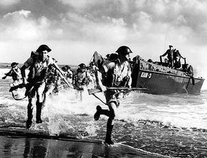 Allied troops landing on the beaches