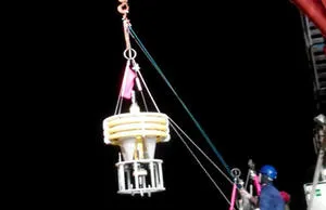 Launching a PELAGRA buoy